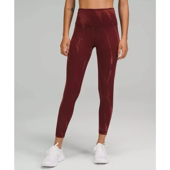 Lululemon Wunder Train High-rise Crop 23” Red Merlot Printed Everlux Size 6 - Picture 1 of 7